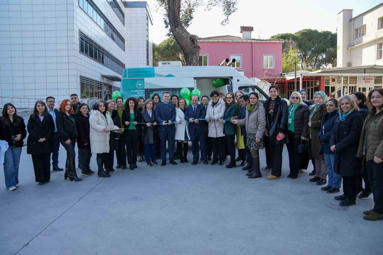 MANİSA İL SAĞLIK MÜDÜRLÜĞÜ TARAFINDAN TEMİN EDİLEN MOBİL RAHİM AĞZI KANSERİ TARAMA ARACI...