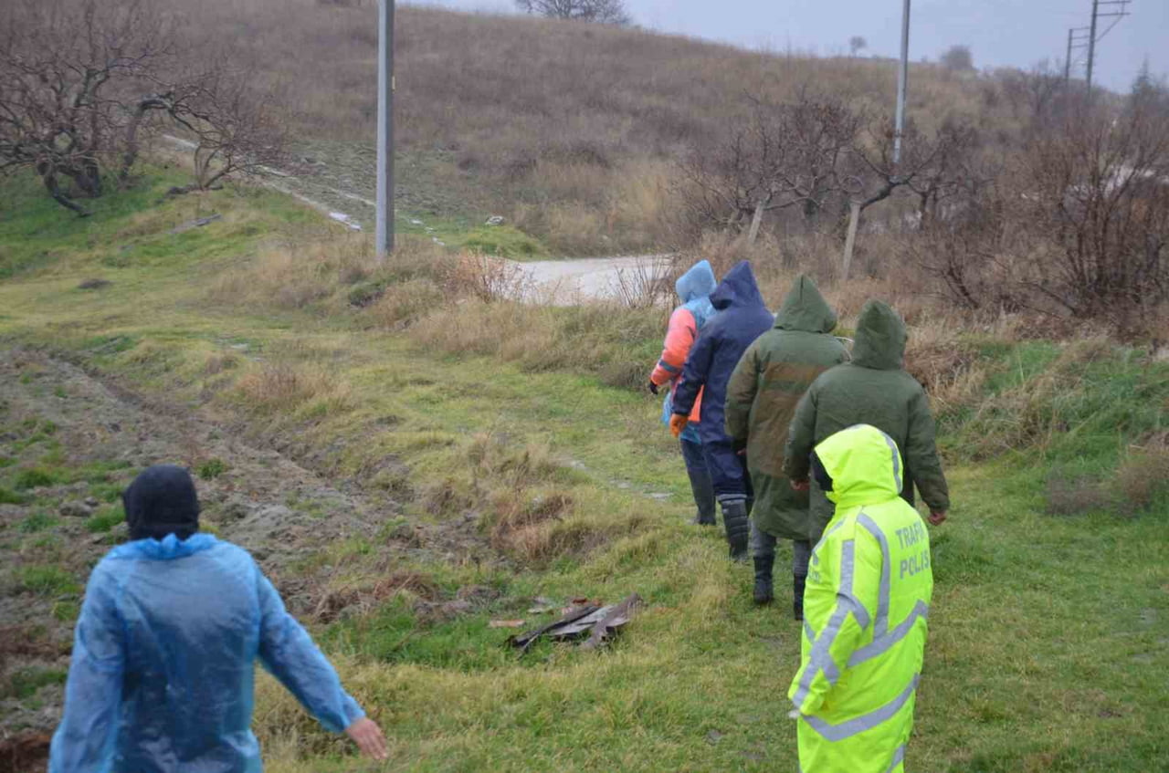 MANİSA’NIN DEMİRCİ İLÇESİNDE KAYIP OLARAK ARANAN 52 YAŞINDAKİ ŞERİFE ÇINAR’I BULMAK İÇİN...