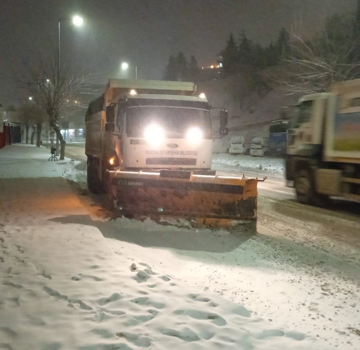 MARDİN BÜYÜKŞEHİR BELEDİYESİ’NİN SOSYAL MEDYA HESABINDAN YAPILAN AÇIKLAMAYA GÖRE, KAR YAĞIŞININ...