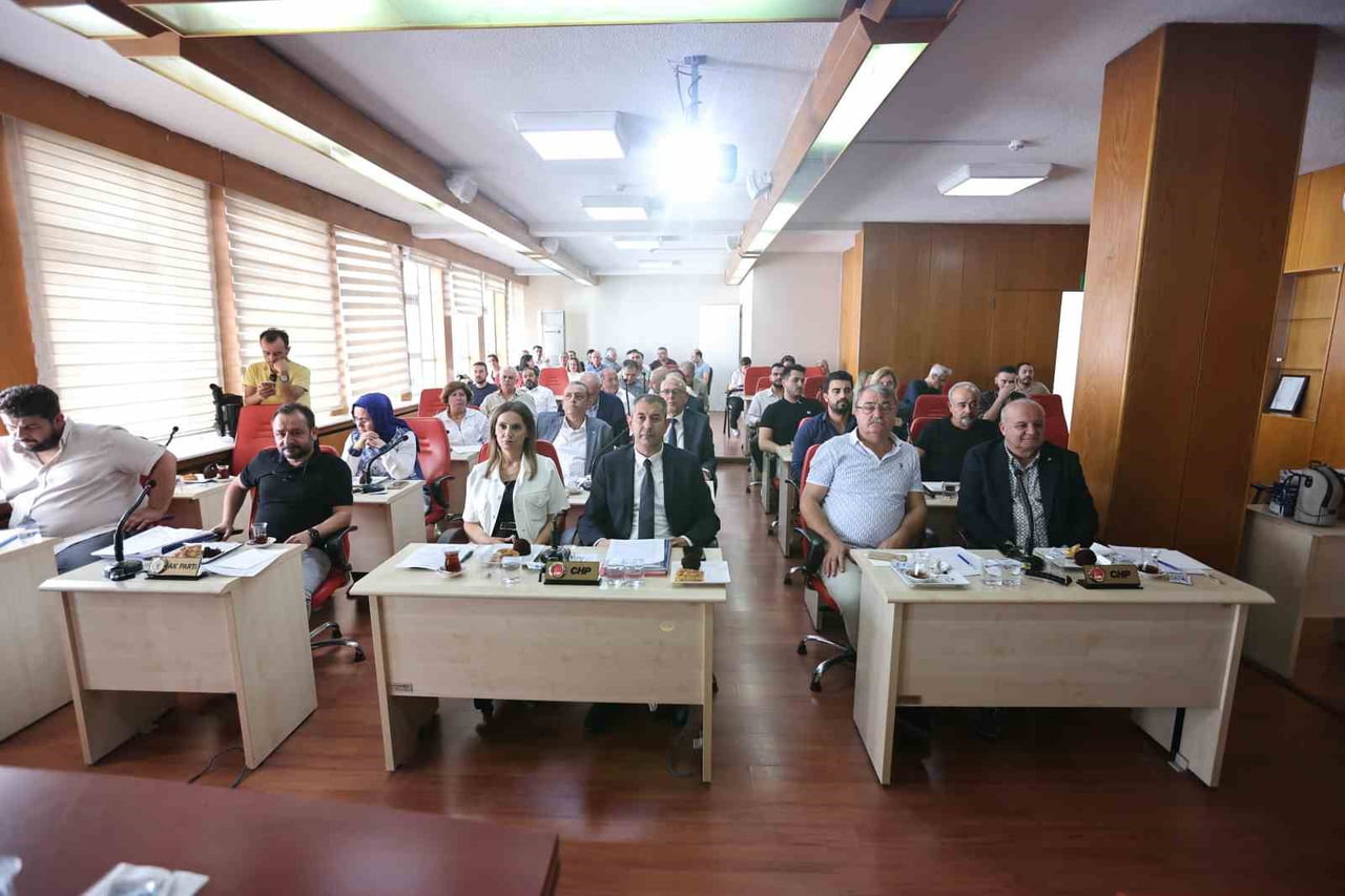 MERKEZEFENDİ BELEDİYE MECLİS ÜYESİ VE AK PARTİ GRUP BAŞKAN VEKİLİ YAVUZ AKİ, YARIN AÇILIŞ İÇİN...