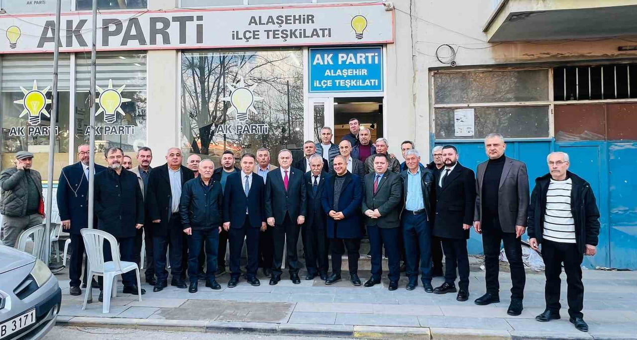 MHP GRUP BAŞKANVEKİLİ ERKAN AKÇAY, ALAŞEHİR'DE YAPTIĞI KONUŞMADA MHP'NİN SİYASET ANLAYIŞININ...