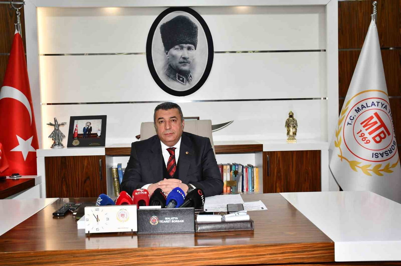 MTB BAŞKANI ÖZCAN: "ZOR ŞARTLARA RAĞMEN 303 MİLYON DOLARLIK KAYISI İHRACATI...