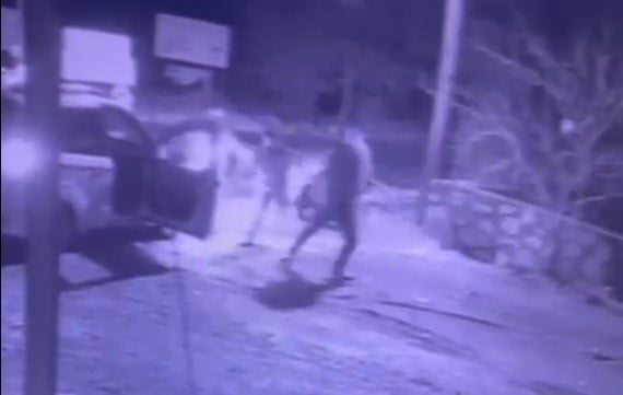 MUĞLA’NIN BODRUM İLÇESİNDE AKRABA OLDUKLARI ÖĞRENİLEN KİŞİLER ARASINDA ÇIKAN BIÇAKLI KAVGADA 1...