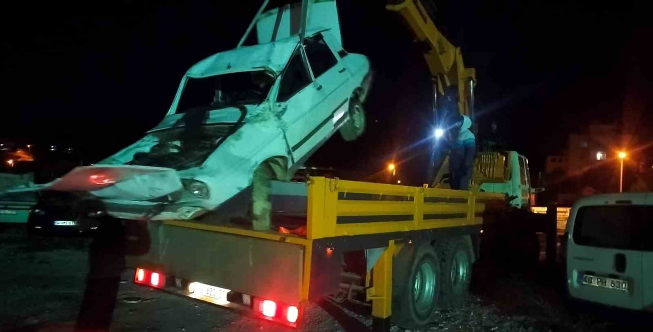 MUĞLA’NIN YATAĞAN İLÇESİNE BAĞLI HACIVELİLER MAHALLESİ’NDE MEYDANA GELEN TRAFİK KAZASINDA BİR KİŞİ...