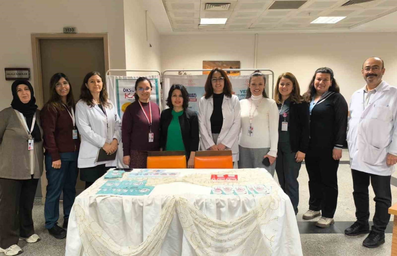 NAZİLLİ DEVLET HASTANESİ, 79. VEREM EĞİTİMİ VE FARKINDALIK HAFTASI KAPSAMINDA KURDUĞU...