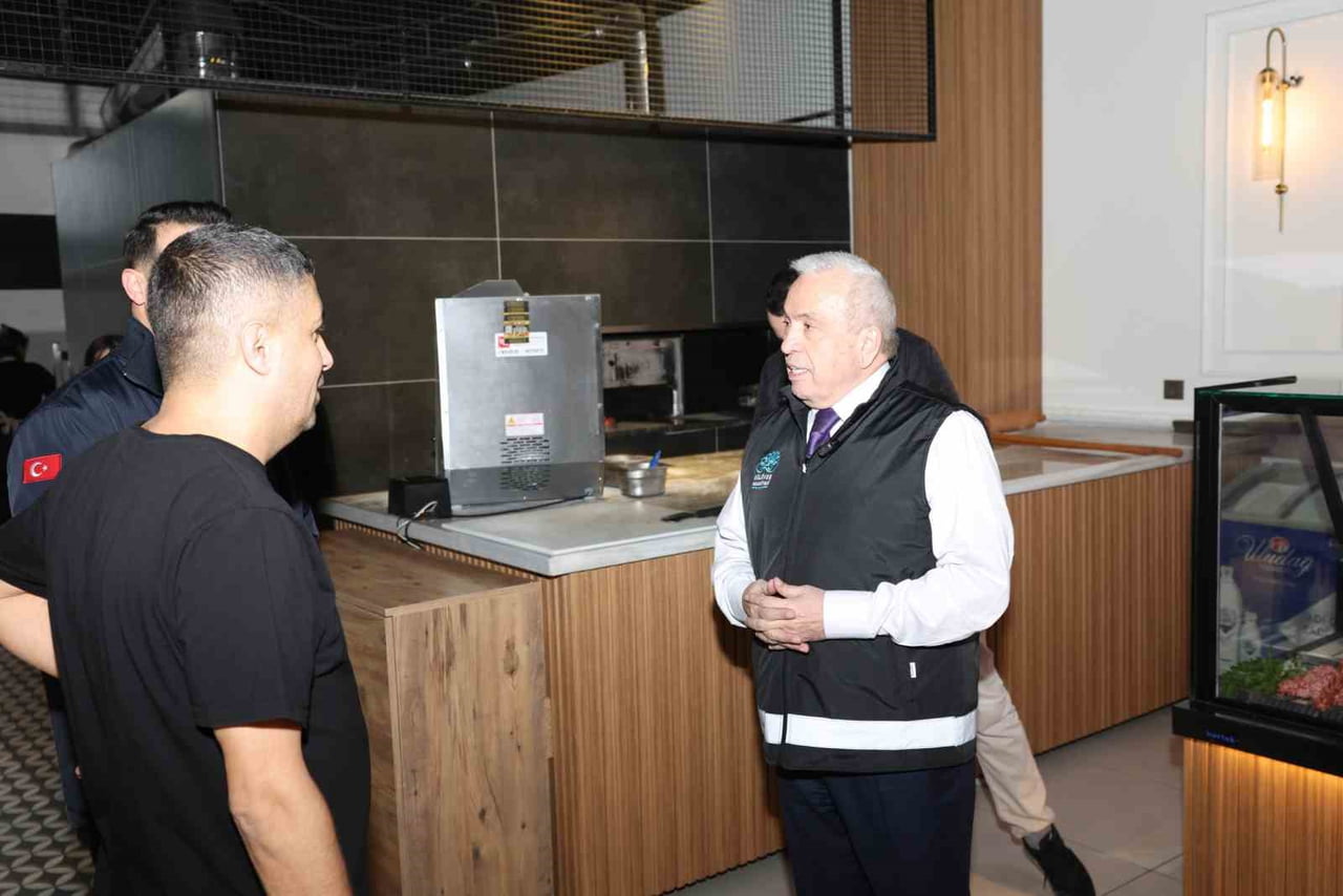 NİLÜFER BELEDİYESİ, YAKLAŞAN RAMAZAN AYI ÖNCESİNDE GIDA İŞLETMELERİNE YÖNELİK DENETİMLERİNİ...