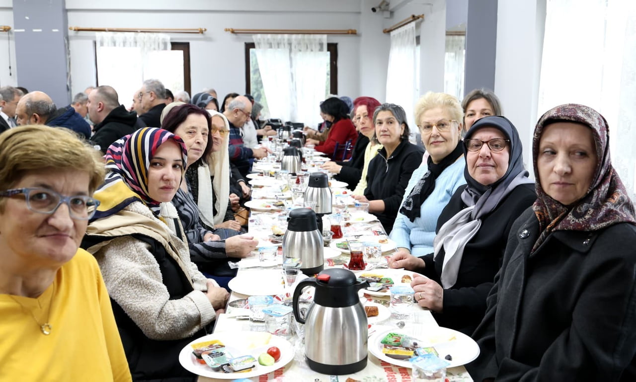 OSMANGAZİ BELEDİYE BAŞKANI ERKAN AYDIN, MAHALLE BULUŞMALARI KAPSAMINDA OSMANGAZİ’DEKİ 8 MAHALLENİN...