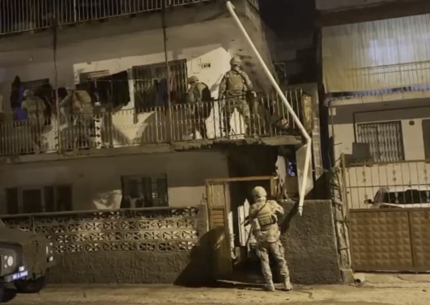 OSMANİYE’DE DEAŞ OPERASYONU: 2 ŞÜPHELİ TUTUKLANDI