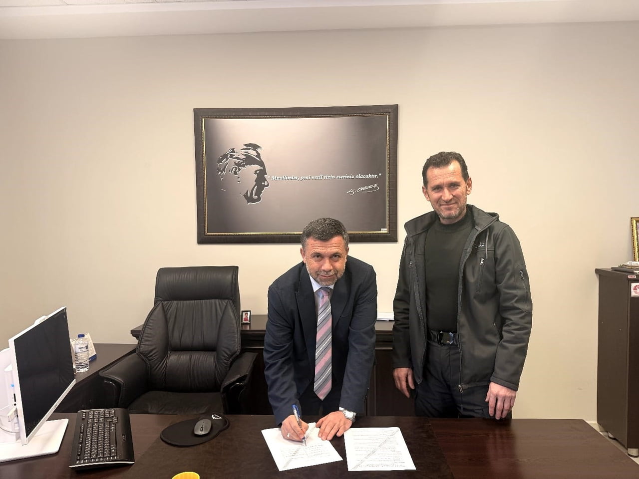 PAZARLAR SPOR LİSESİ SPOR KULÜBÜ, İLK TESCİLİNİ TAEKWONDO BRANŞINDA ALARAK FAALİYETLERİNE...