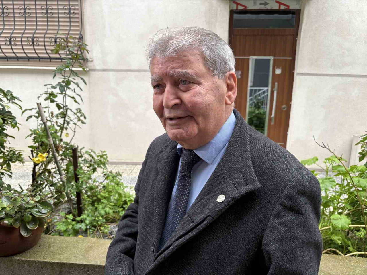 PROF. DR. DOĞAN YAŞAR