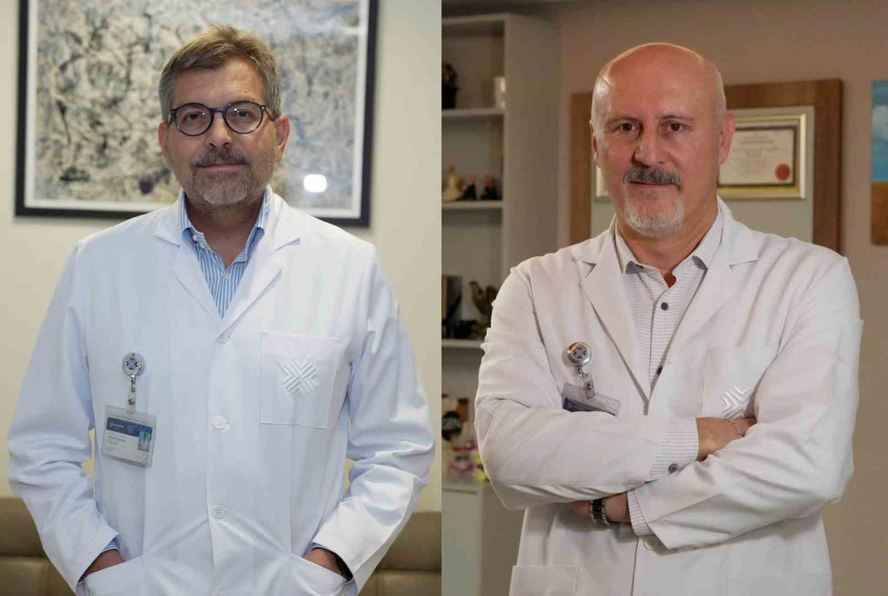 PROF. DR. MURAT DAYANGAÇ (SOLDA) VE DOÇ. DR. ÖZGÜR AÇIKGÖZ (SAĞDA)