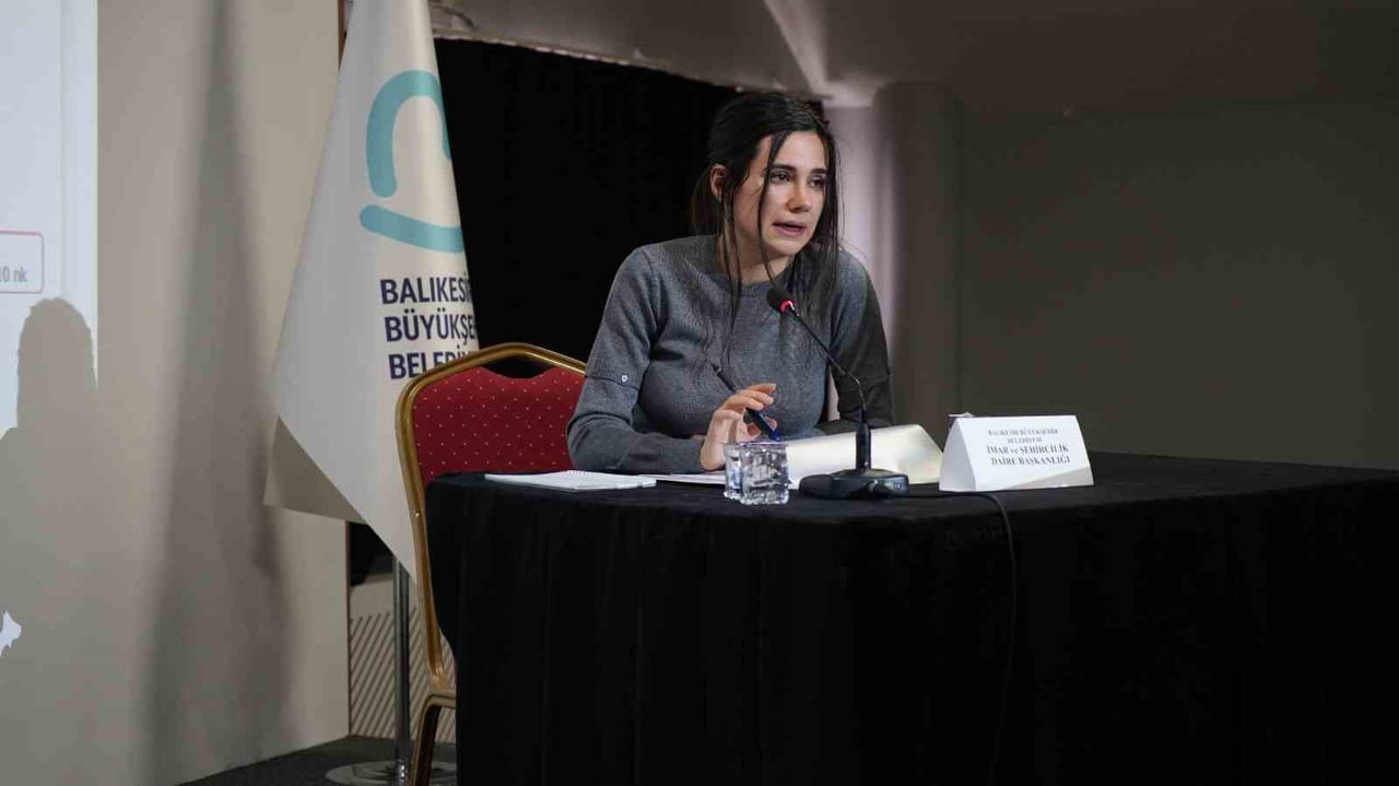 "BALIKESİR BÜYÜKŞEHİR BELEDİYESİ İMAR YÖNETMELİĞİ TASLAĞI" ÇALIŞMALARI KAPSAMINDA YAPILAN İKİNCİ...