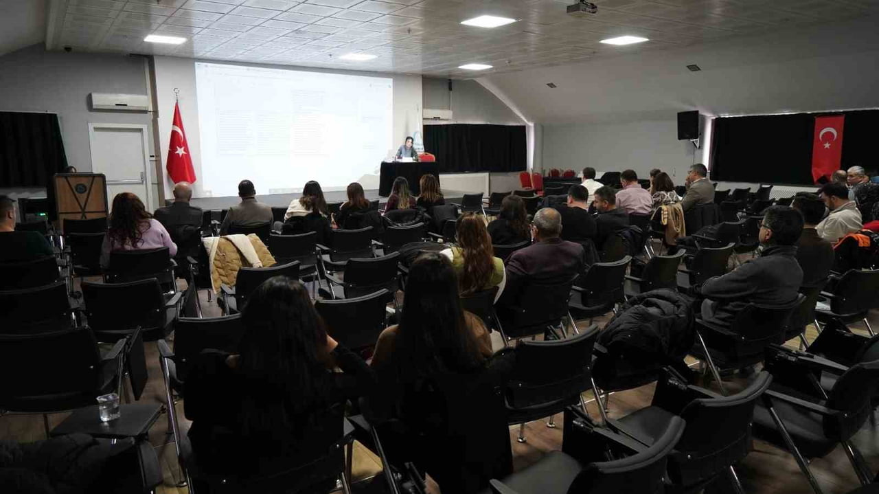 "BALIKESİR BÜYÜKŞEHİR BELEDİYESİ İMAR YÖNETMELİĞİ TASLAĞI" ÇALIŞMALARI KAPSAMINDA YAPILAN İKİNCİ...