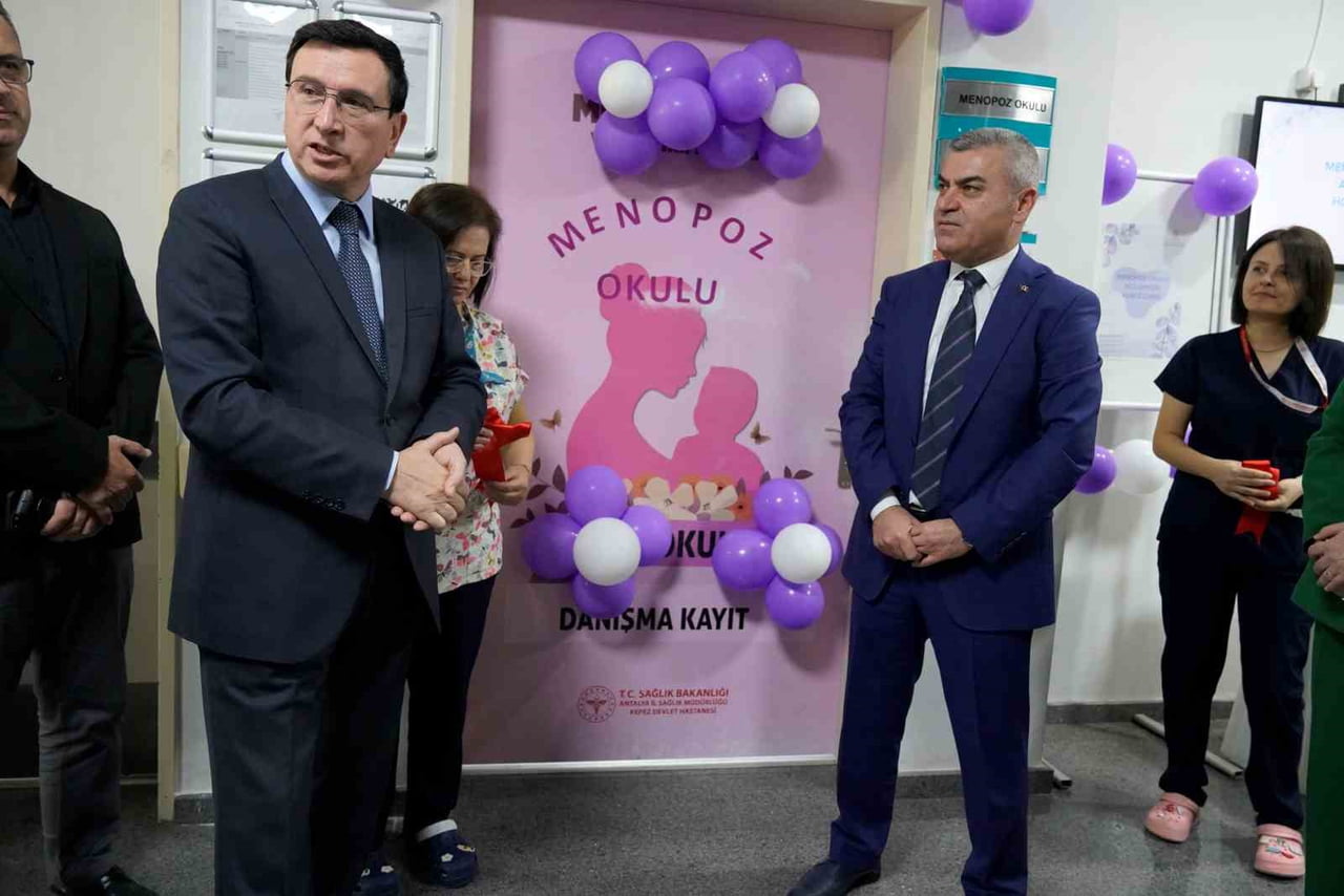 SAĞLIK BAKANLIĞI HALK SAĞLIĞI GENEL MÜDÜRLÜĞÜ KOORDİNASYONUNDA YÜRÜTÜLEN SAĞLIK OKURYAZARLIĞINI...