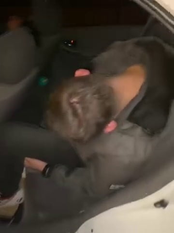 SAKARYA’NIN HENDEK İLÇESİ D-100 KARA YOLUNDA MEYDANA GELEN KAZADA, OTOMOBİLİN HAFİF TİCARİ ARACA...