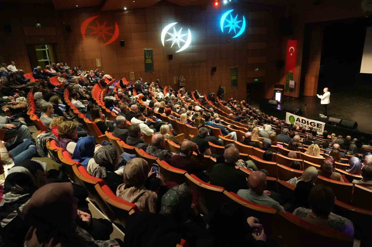 SAMSUN'DA ADİGE KÜLTÜR DERNEĞİ’NİN DÜZENLEDİĞİ "KÜLTÜR NEFERLERİ ONUR GECESİ"NDE, KÜLTÜR VE...