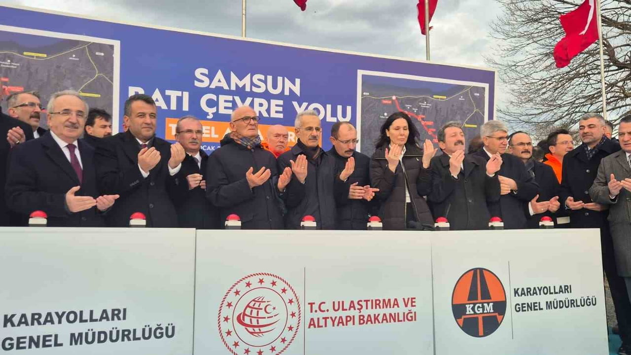 SAMSUN BATI ÇEVRE YOLU’NUN TEMELİ, ULAŞTIRMA VE ALTYAPI BAKANI ABDULKADİR URALOĞLU’NUN KATILIMIYLA...