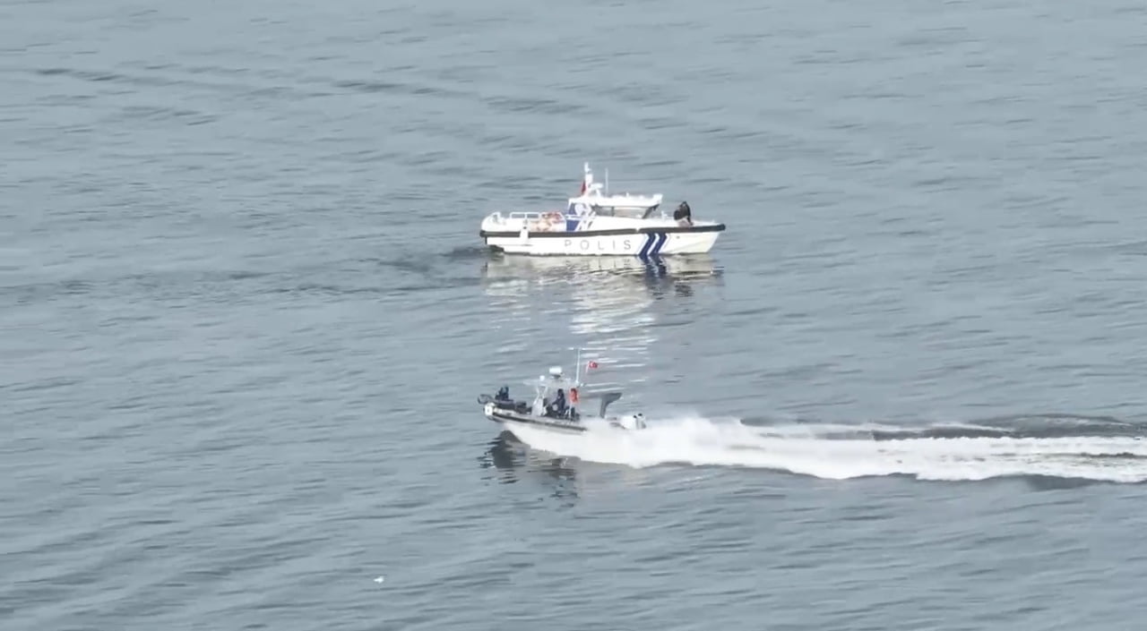 SAMSUN’UN TERME İLÇESİNDE POLİS TARAFINDAN DENİZ VE HAVA UNSURLARININ BİRLİKTE KULLANILDIĞI...