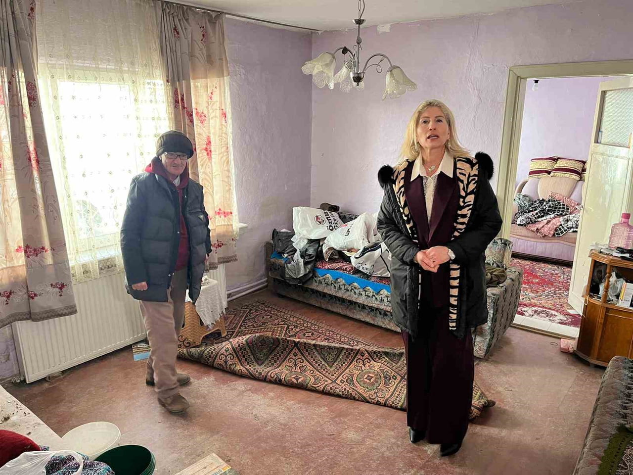 ŞARHÖYÜK MAHALLE MUHTARI AYŞE YILMAZ VE İZZET IŞIK