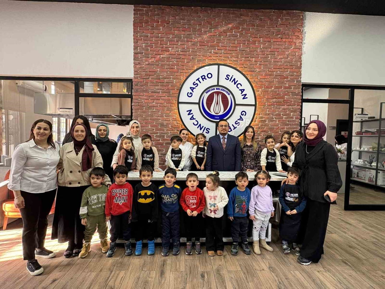 SİNCAN BELEDİYESİ GASTRO SİNCAN, KREŞ ÖĞRENCİLERİNİ AĞIRLADI. ÖĞRENCİLER KURABİYE...