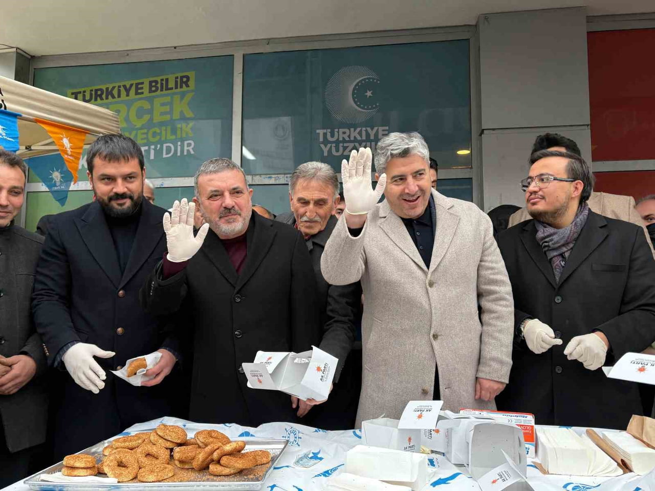 SİNCAN BELEDİYESİ MİRAÇ KANDİLİNDE PROGRAM DÜZENLEDİ.