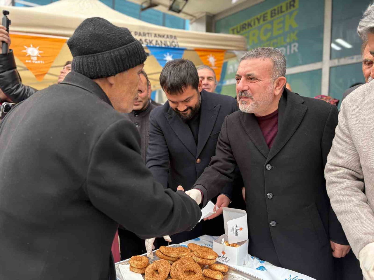 SİNCAN BELEDİYESİ MİRAÇ KANDİLİNDE PROGRAM DÜZENLEDİ.