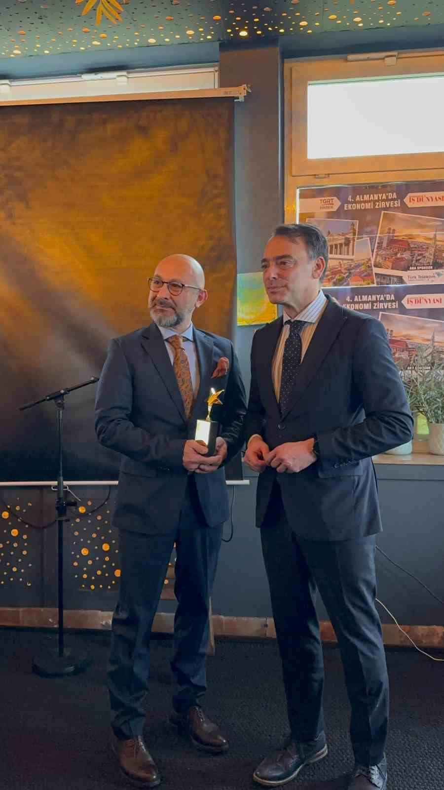 SINIR ÖTESİ E-TİCARET LOJİSTİĞİNDE TÜRKİYE’NİN EN BÜYÜK YERLİ ŞİRKETİ ASSET WORLDWİDE EXPRESS’İN...