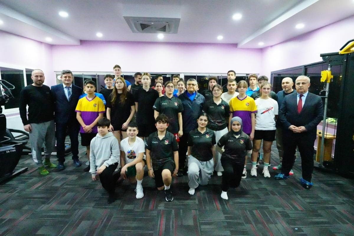 SİNOP’TA GENÇLİK VE SPOR BAKANLIĞI TARAFINDAN 35 MİLYON TL BÜTÇEYLE YENİLEME, TADİLAT...