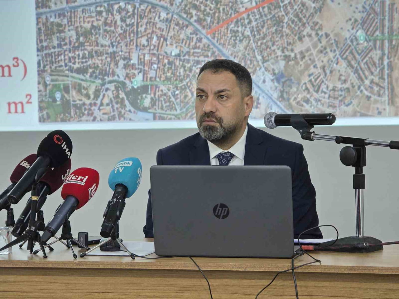 SORGUN BELEDİYE BAŞKANI M. ERKUT EKİNCİ, 2025 YILINDA YAPILAN ÇALIŞMALARI İÇEREN BASIN TOPLANTISI...