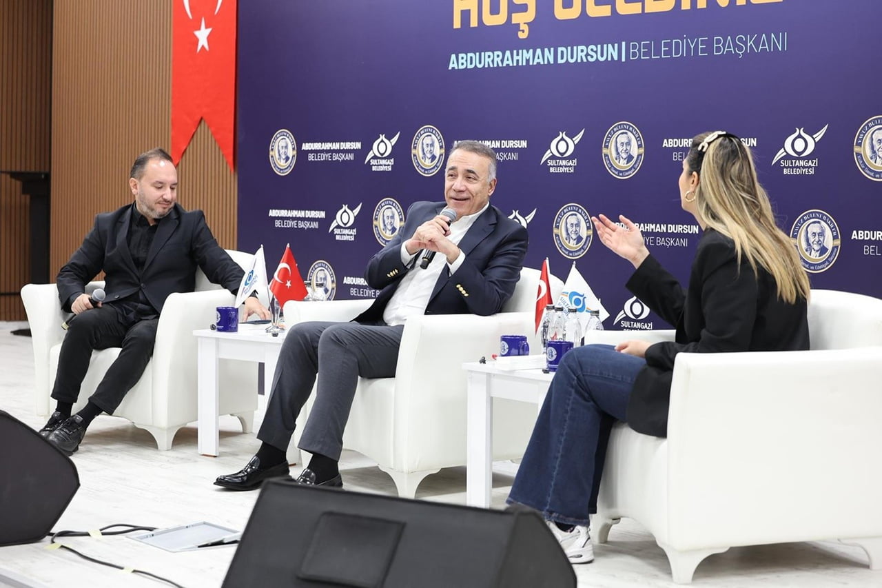 SULTANGAZİ BELEDİYE BAŞKANI ABDURRAHMAN DURSUN;  GAZETECİ FULYA ÖZTÜRK VE TÜRKER AKINCI İLE...