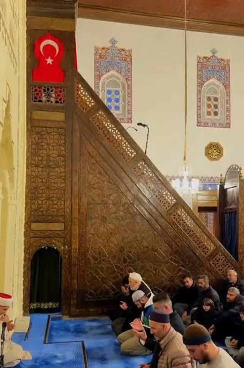 SURİYE SINIRINDA TÜRK BAYRAĞINA YÖNELİK GERÇEKLEŞTİRİLEN SALDIRIYA TEPKİLER SÜRERKEN, BURSA’DA...