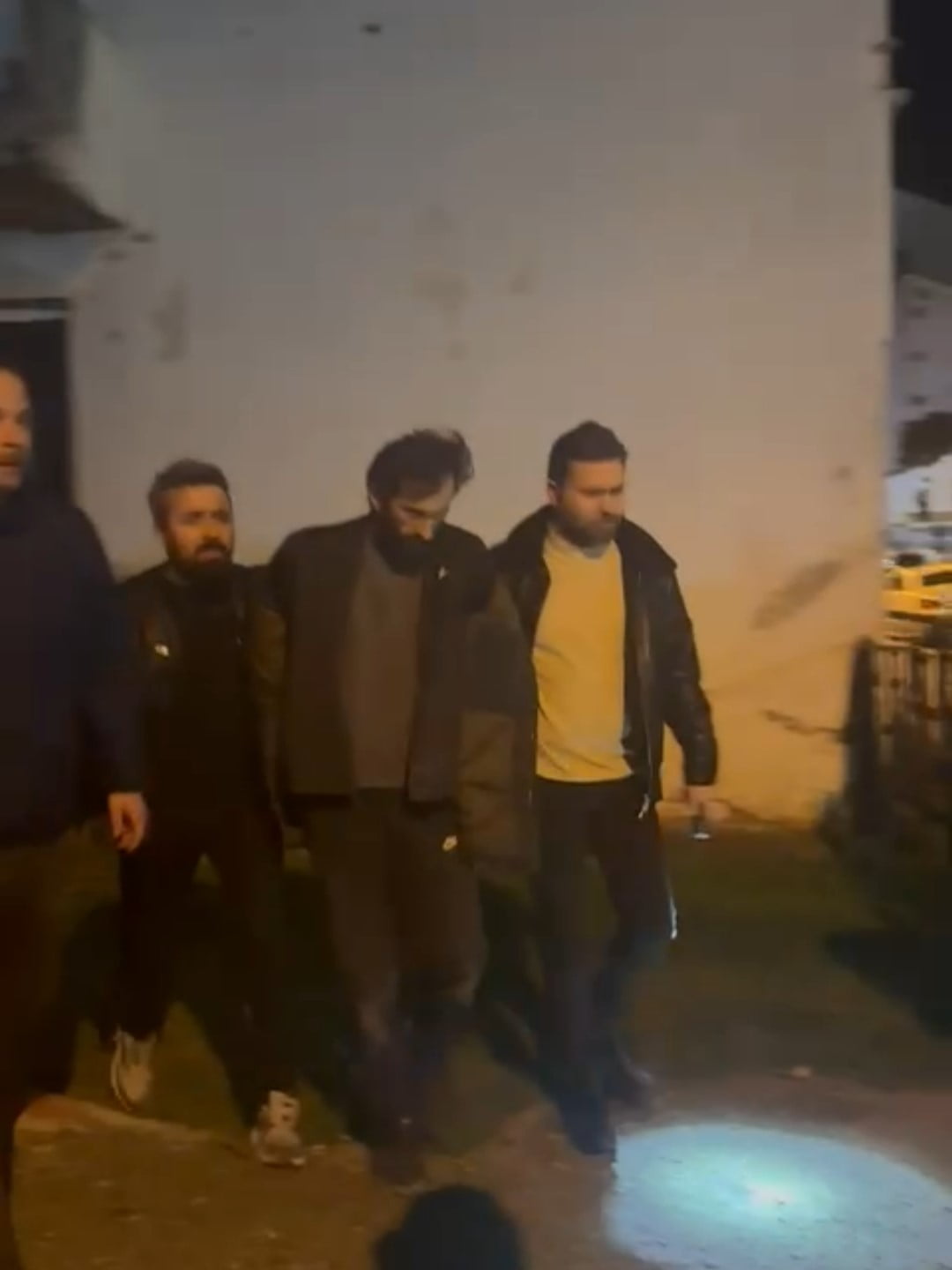 SÜRMENE BELEDİYESİ BİR ÖNCEKİ DÖNEM BELEDİYE BAŞKAN YARDIMCISI ALİ AYDIN’I RİZE’DE BIÇAKLA...