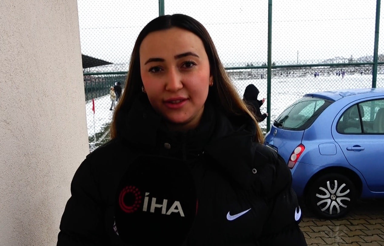 TAKIM YÖNETİCİSİ SILA YILMAZ