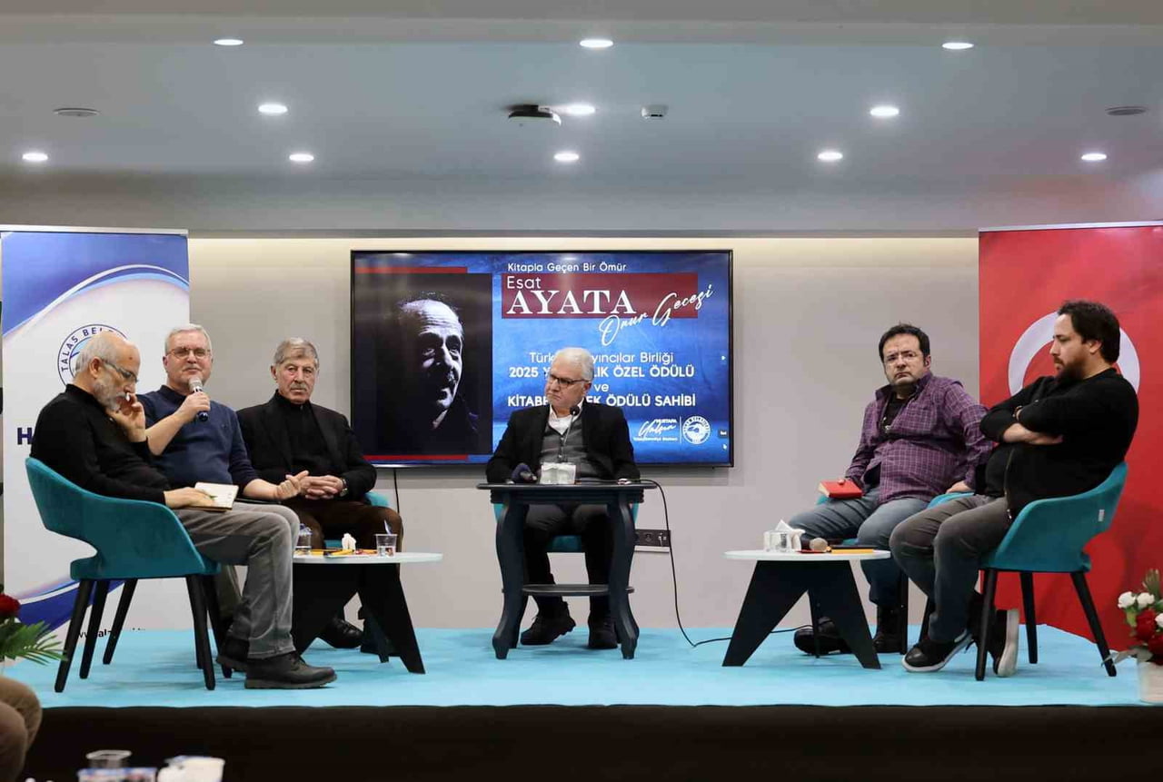 TALAS BELEDİYE BAŞKANI MUSTAFA YALÇIN, KAYSERİ’DE KİTAP DENİNCE AKLA GELEN İLK İSİMLERDEN BİRİ...