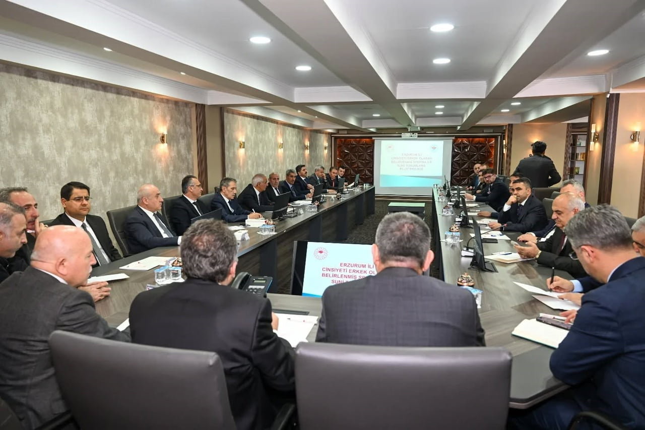 TARIM VE ORMAN BAKAN YARDIMCISI PROF. DR. AHMET GÜMEN, ERZURUM BÜYÜKŞEHİR BELEDİYESİ ENCÜMEN...