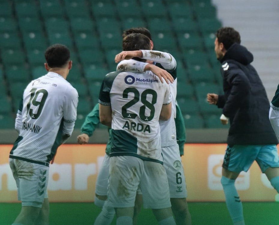 TFF 3. LİG 3. GRUP’TA 17’NCİ HAFTA MAÇINDA GİRESUNSPOR, KONUK ETTİĞİ ÇAYESLİSPOR İLE 1-1 BERABERE...