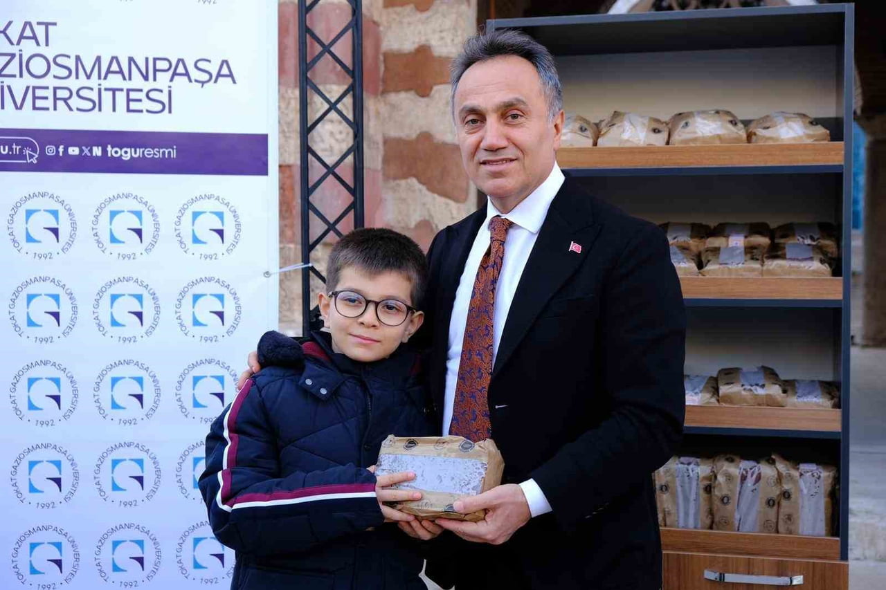 TOKAT GAZİOSMANPAŞA ÜNİVERSİTESİ TARAFINDAN ÜRETİLEN GLÜTENSİZ ÜRÜNLER DÜZENLENEN PROGRAMDA ÇÖLYAK...