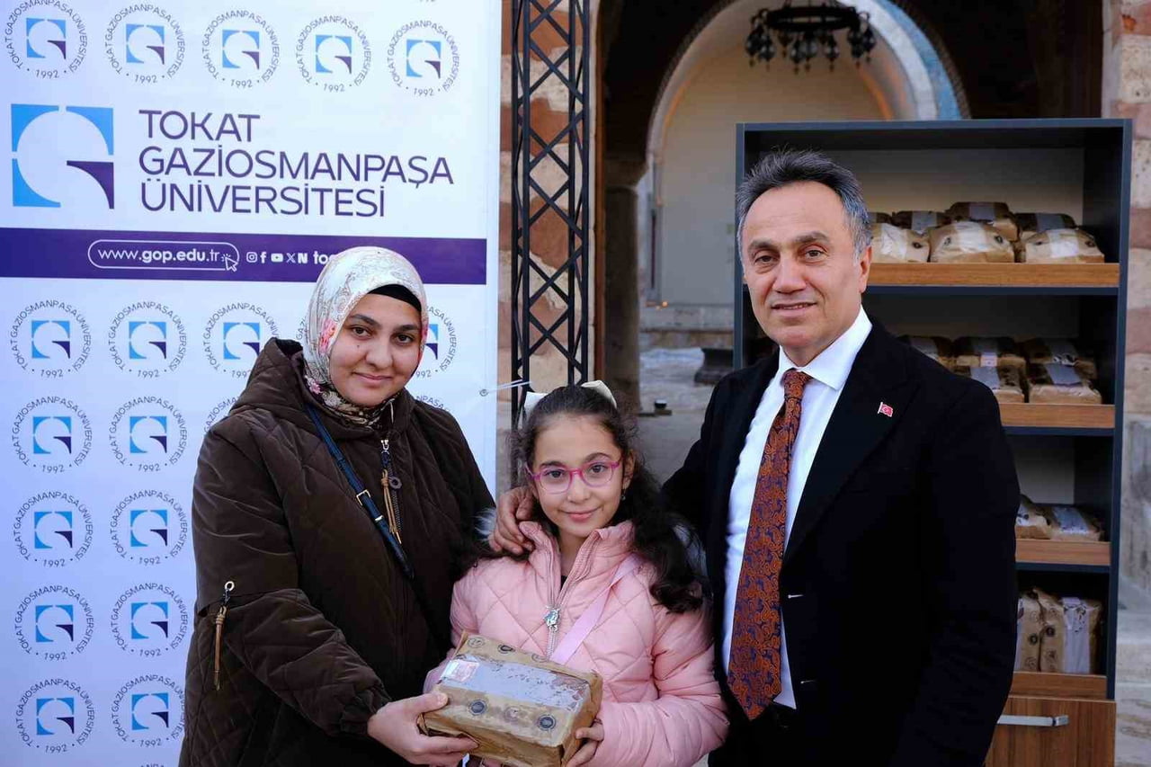 TOKAT GAZİOSMANPAŞA ÜNİVERSİTESİ TARAFINDAN ÜRETİLEN GLÜTENSİZ ÜRÜNLER DÜZENLENEN PROGRAMDA ÇÖLYAK...