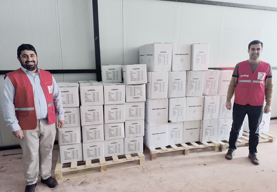 TÜRK KIZILAY, TÜRKİYE GENELİNDE SÜRDÜRDÜĞÜ İNSANİ YARDIM FAALİYETLERİ KAPSAMINDA ANTALYA'NIN...