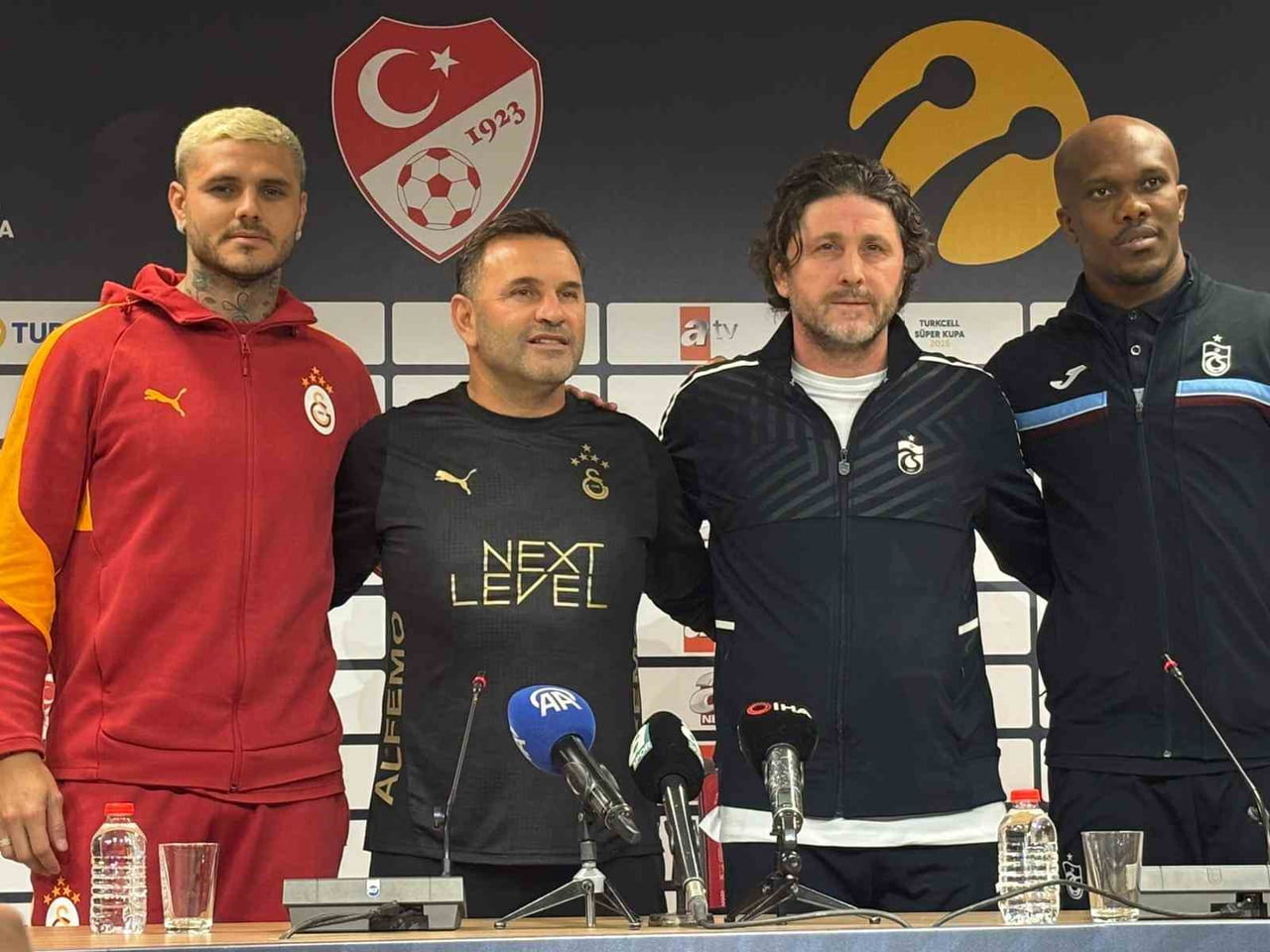 TURKCELL SÜPER KUPA YARI FİNALİ ÖNCESİ GAZİANTEP STADYUMU'NDA ORTAK BASIN TOPLANTISI...