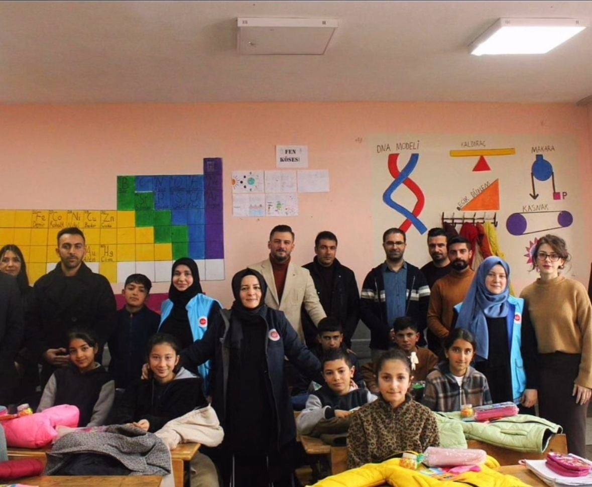 TÜRKİYE DİYANET VAKFI GÖLBAŞI ŞUBESİ TARAFINDAN HAYIRSEVERLERİN DESTEĞİYLE AĞRI’NIN HAMUR İLÇESİNE...