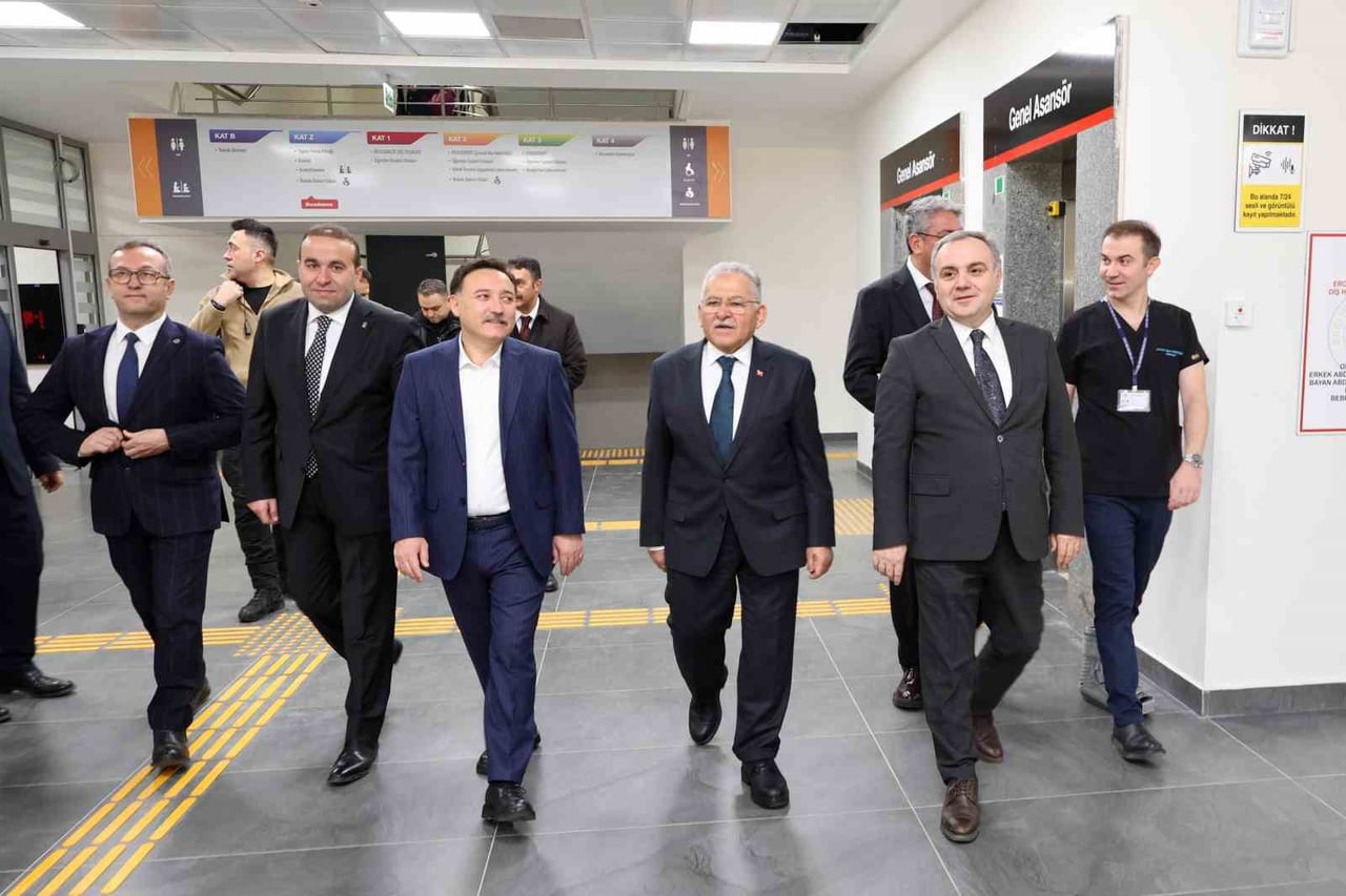 TÜRKİYE’NİN EN BÜYÜK DİŞ HASTANESİ OLAN ERCİYES ÜNİVERSİTESİ (ERÜ) DİŞ HEKİMLİĞİ FAKÜLTESİ’NİN...