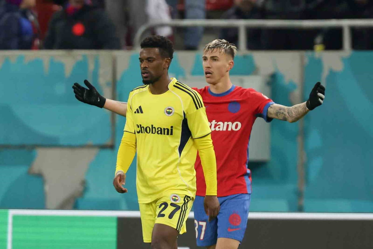 UEFA AVRUPA LİGİ'NİN SON HAFTASINDA DEPLASMANDA RUMEN EKİBİ FCSB İLE 1-1 BERABERE KALARAK LİG...