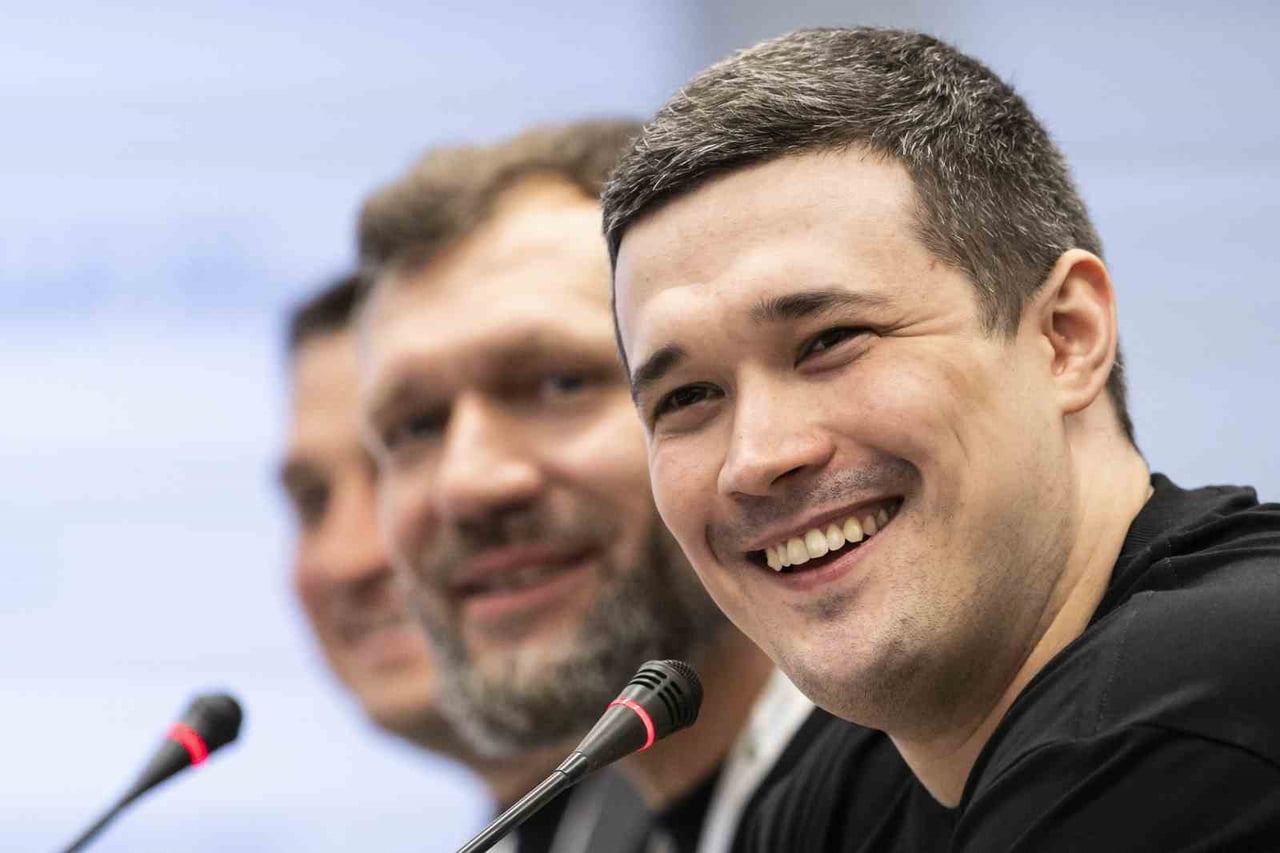 UKRAYNA PARLAMENTOSU, DEVLET BAŞKANI VLADİMİR ZELENSKİY'İN SAVUNMA BAKANLIĞINA MYKHAİLO FEDOROV’U...