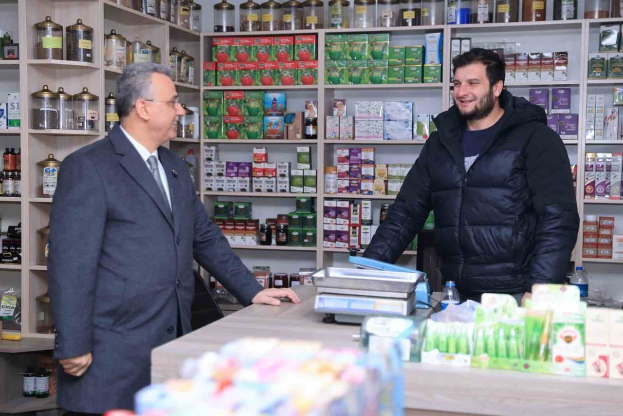 VATANDAŞLARLA SIK SIK BULUŞAN İLKADIM BELEDİYE BAŞKANI İHSAN KURNAZ, İLÇENİN ÖNEMLİ TİCARİ VE...