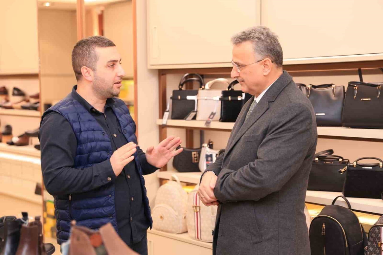 VATANDAŞLARLA SIK SIK BULUŞAN İLKADIM BELEDİYE BAŞKANI İHSAN KURNAZ, İLÇENİN ÖNEMLİ TİCARİ VE...