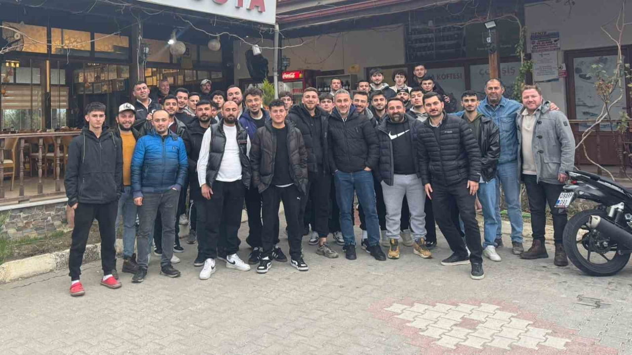YAMALAKSPOR, LİDERLİK İÇİN SAHAYA ÇIKACAK