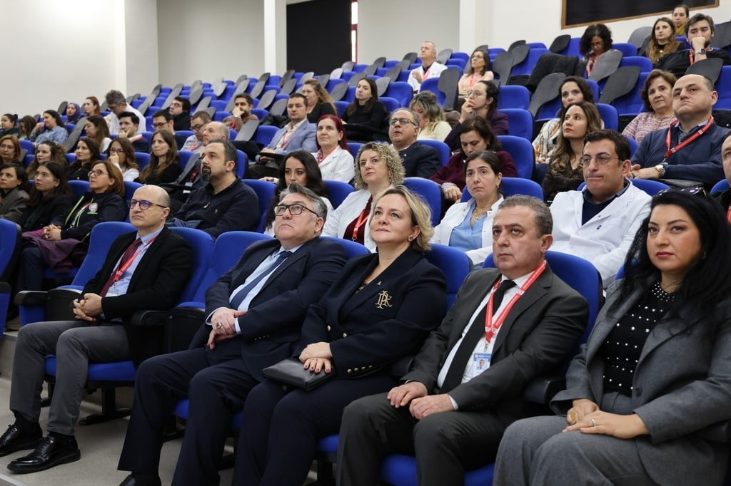 ZONGULDAK BÜLENT ECEVİT ÜNİVERSİTESİ (BEUN) TIP FAKÜLTESİ 2025-2026 AKADEMİK KURUL TOPLANTISI...