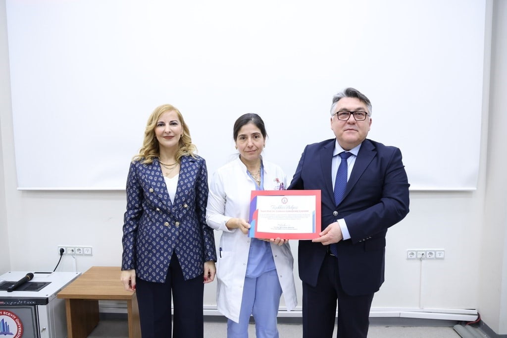 ZONGULDAK BÜLENT ECEVİT ÜNİVERSİTESİ (BEUN) TIP FAKÜLTESİ 2025-2026 AKADEMİK KURUL TOPLANTISI...