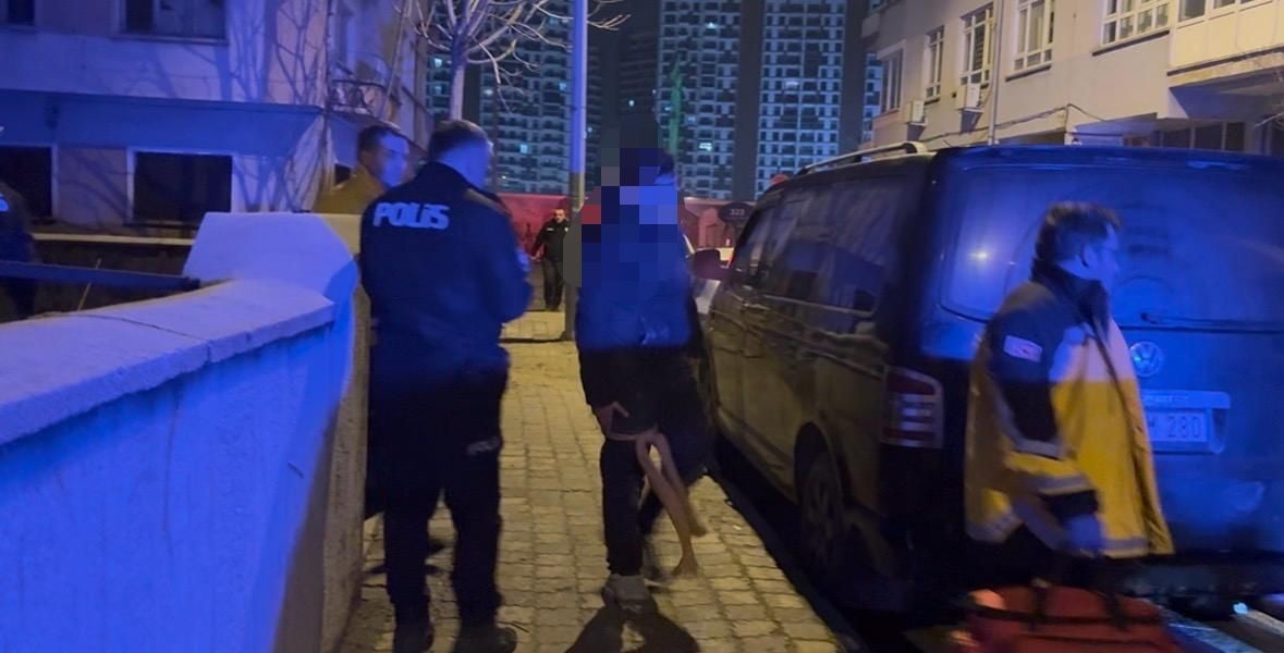 KAYSERİ’NİN KOCASİNAN İLÇESİNDE ÇIKAN BIÇAKLI KAVGADA YARALANAN 17 YAŞINDAKİ ÇOCUK BİNAYA...